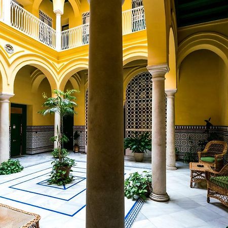 Holidays Isbilia Centro By Valcambre Севилья Экстерьер фото